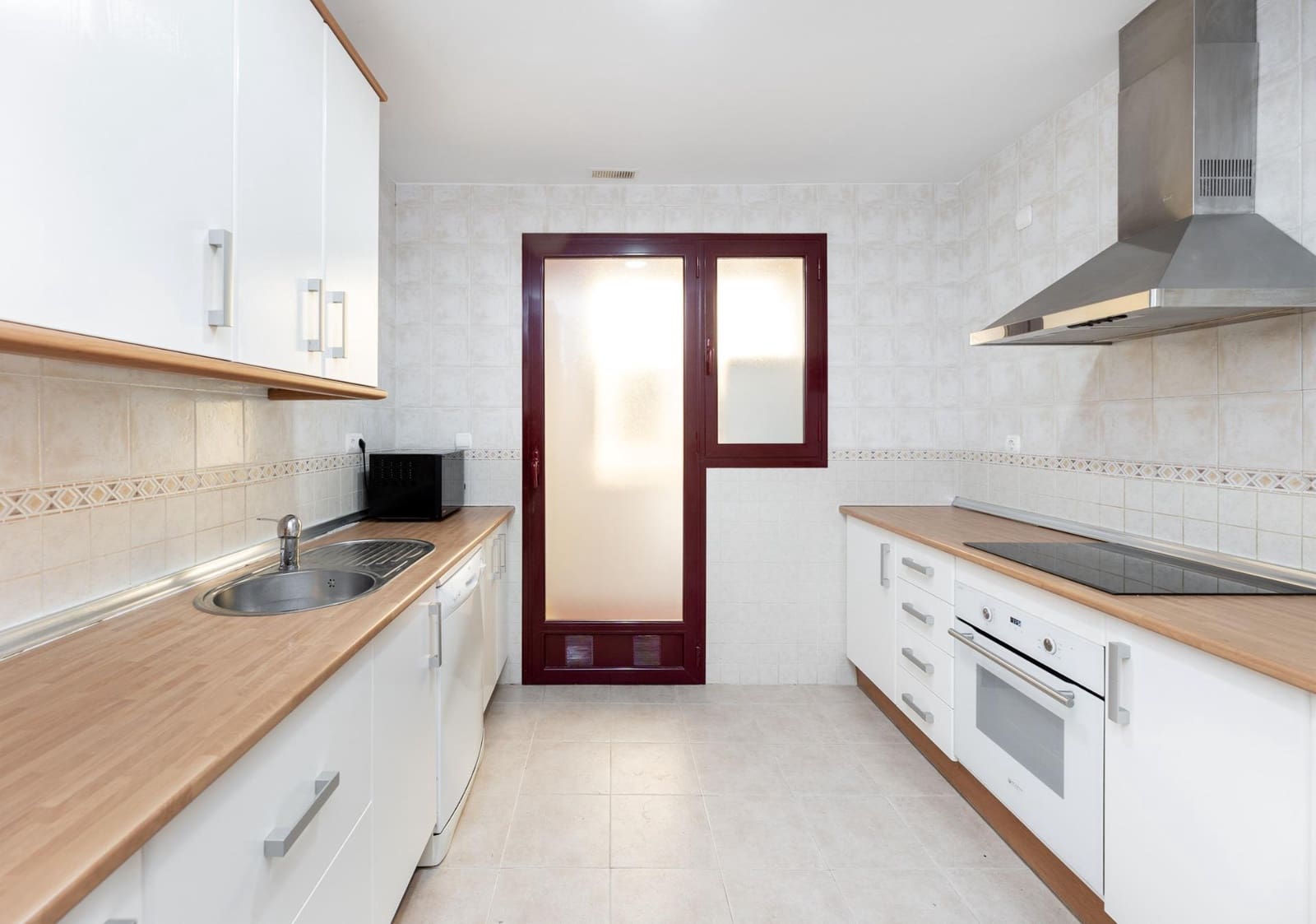3 sovrum Lägenhet till salu i Granada stad med pool garage - 359 000 € (Ref: 10086237)