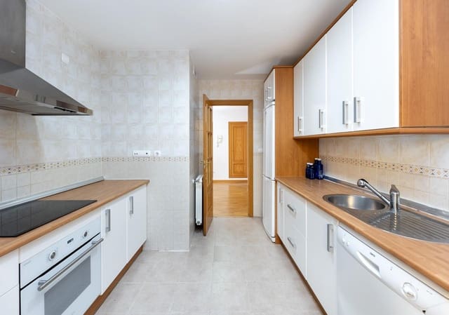 3 camera da letto Appartamento in vendita in Granada città con piscina garage - 359.000 € (Rif: 10086237)