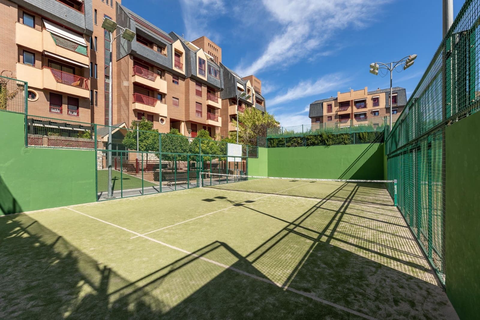 3 sovrum Lägenhet till salu i Granada stad med pool garage - 359 000 € (Ref: 10086237)