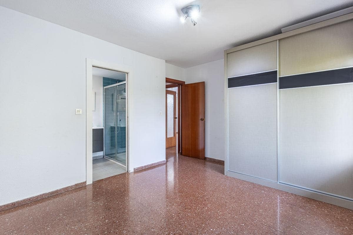 3 sovrum Lägenhet till salu i Granada stad med garage - 435 000 € (Ref: 10086238)
