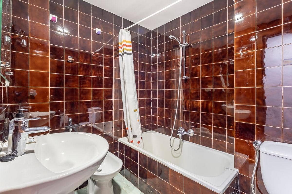 3 sovrum Lägenhet till salu i Granada stad med garage - 435 000 € (Ref: 10086238)