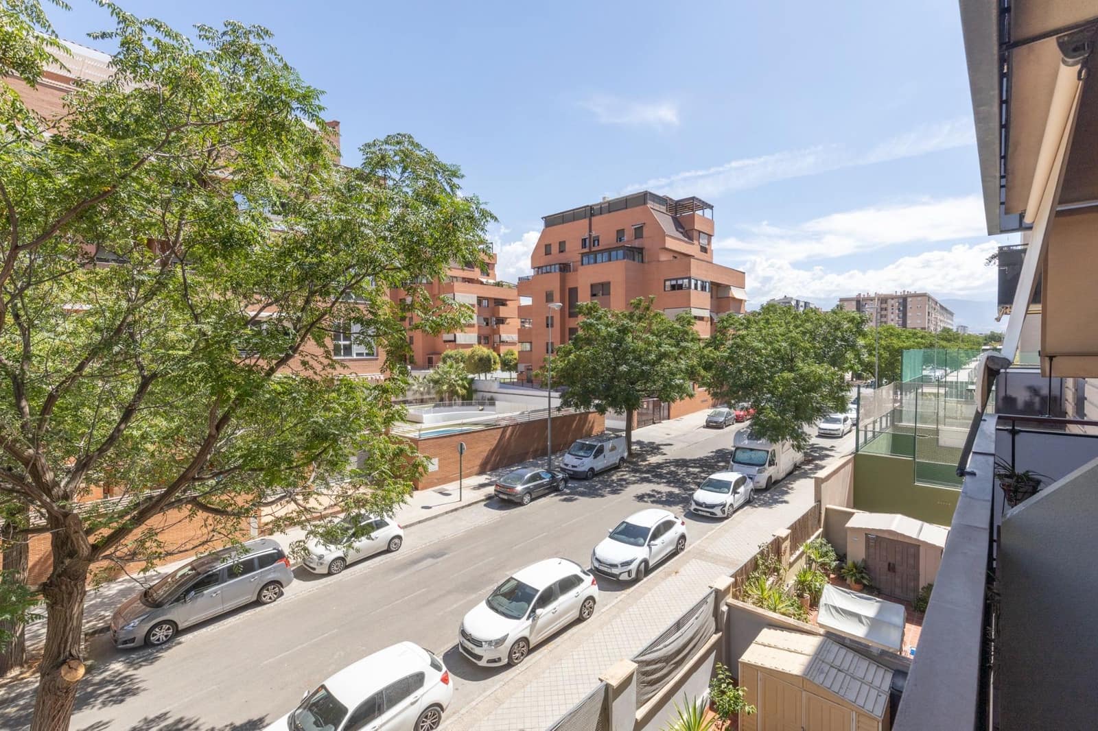 2 Zimmer Wohnung zu verkaufen in Granada Stadt mit Pool Garage - 292.000 € (Ref: 10086239)