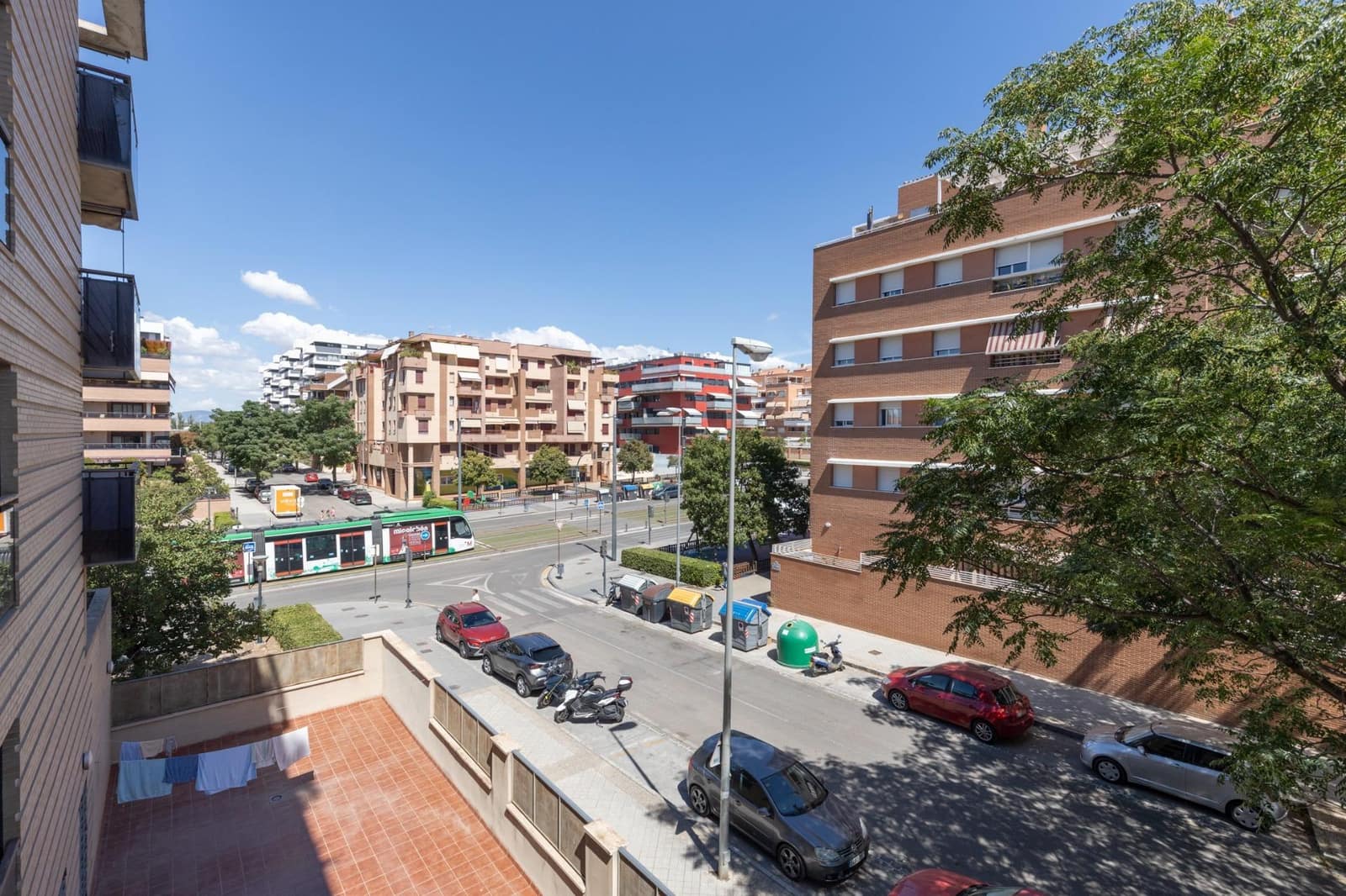 2 Zimmer Wohnung zu verkaufen in Granada Stadt mit Pool Garage - 292.000 € (Ref: 10086239)