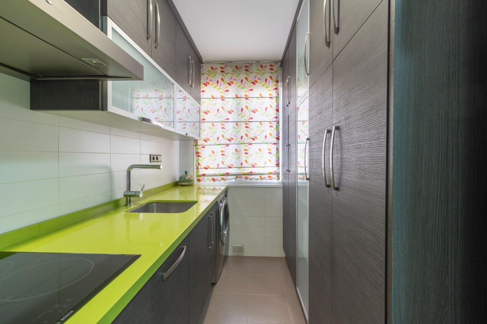 2 Zimmer Wohnung zu verkaufen in Granada Stadt mit Pool Garage - 292.000 € (Ref: 10086239)