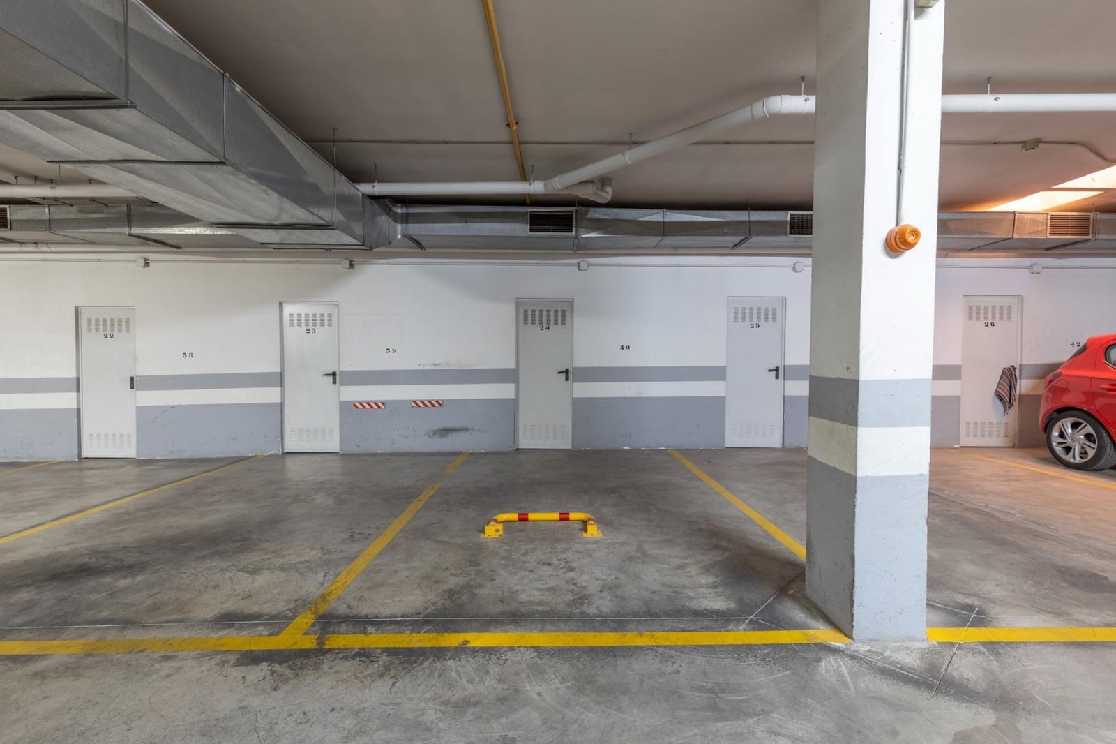 2 Zimmer Wohnung zu verkaufen in Granada Stadt mit Pool Garage - 292.000 € (Ref: 10086239)