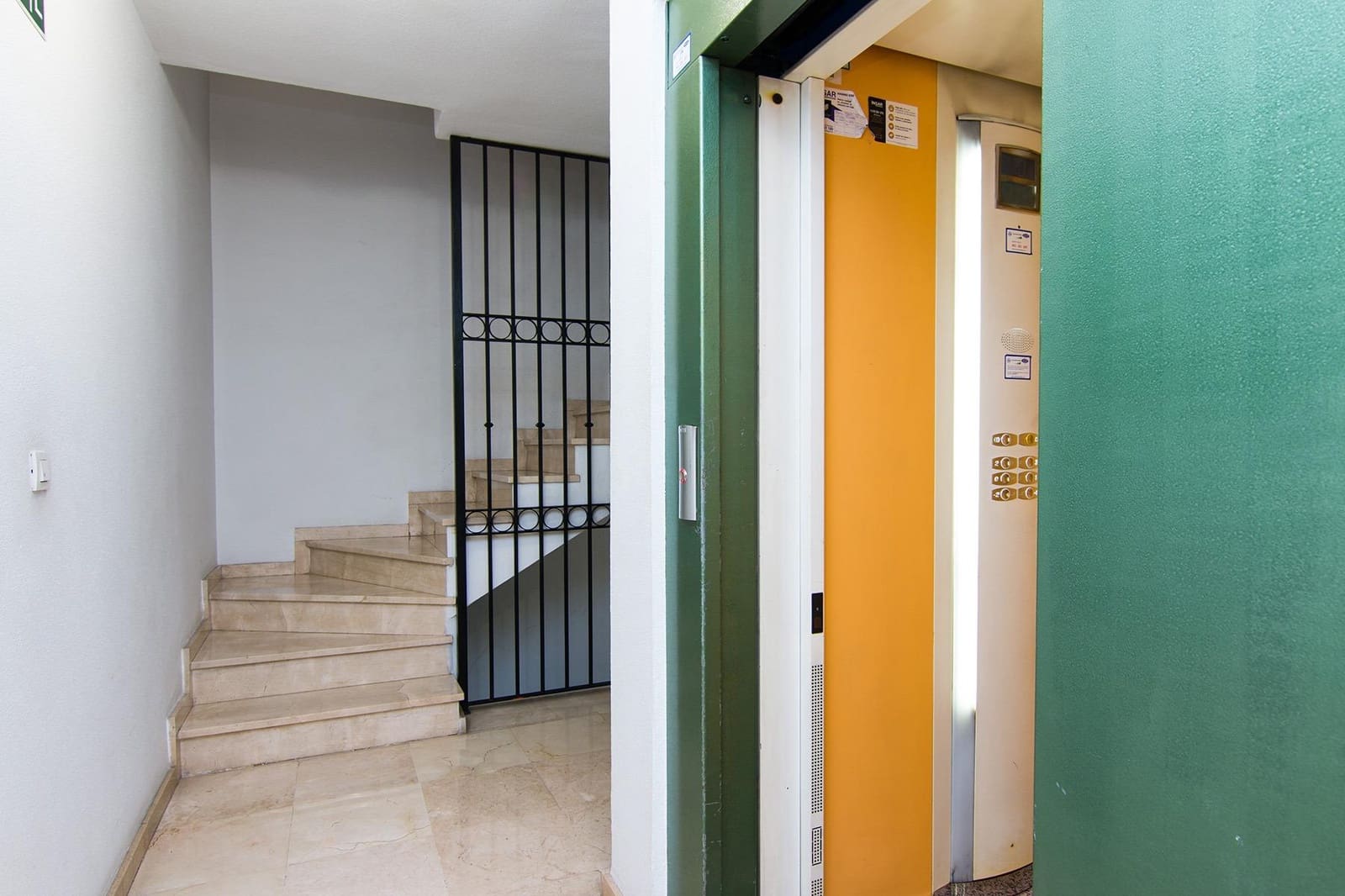 2 chambre Appartement à vendre à Grenade ville avec garage - 305 000 € (Ref: 10086243)
