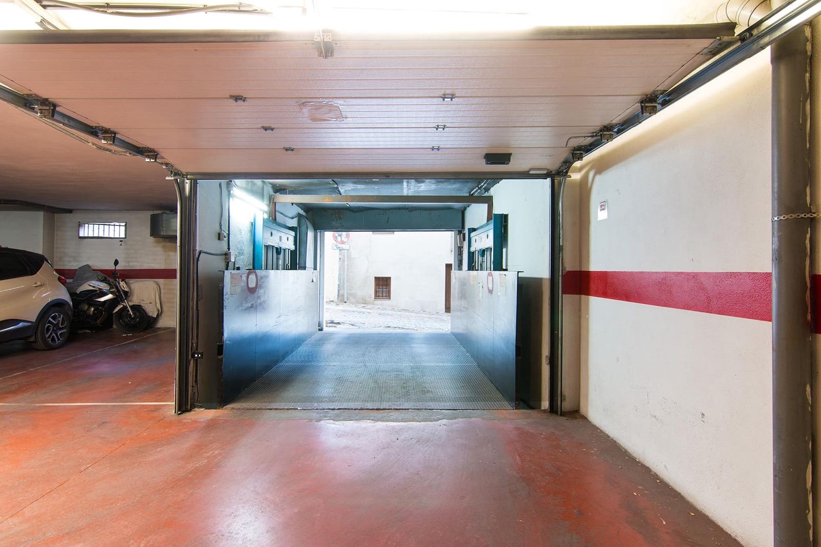 2 chambre Appartement à vendre à Grenade ville avec garage - 305 000 € (Ref: 10086243)