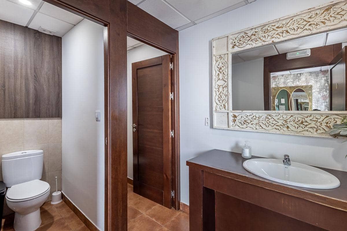 5 Zimmer Villa zu verkaufen in Illora mit Pool Garage - 650.000 € (Ref: 10098470)