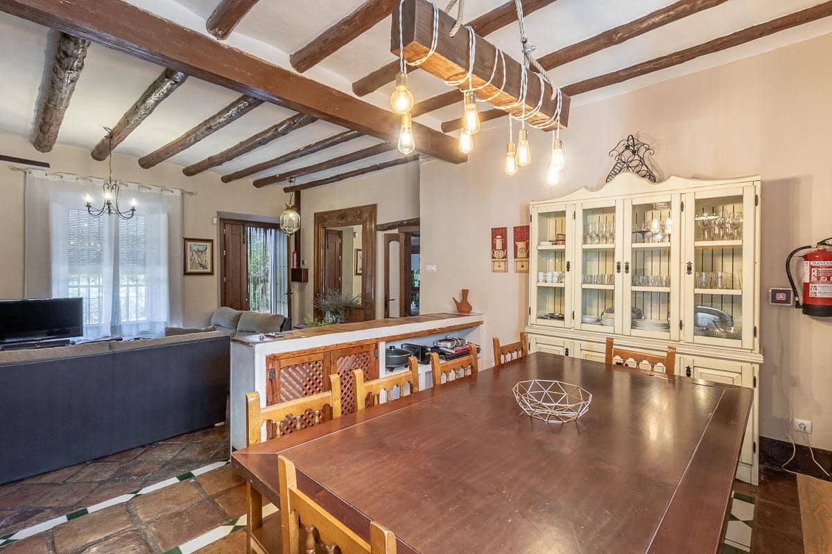 5 Zimmer Villa zu verkaufen in Illora mit Pool Garage - 650.000 € (Ref: 10098470)