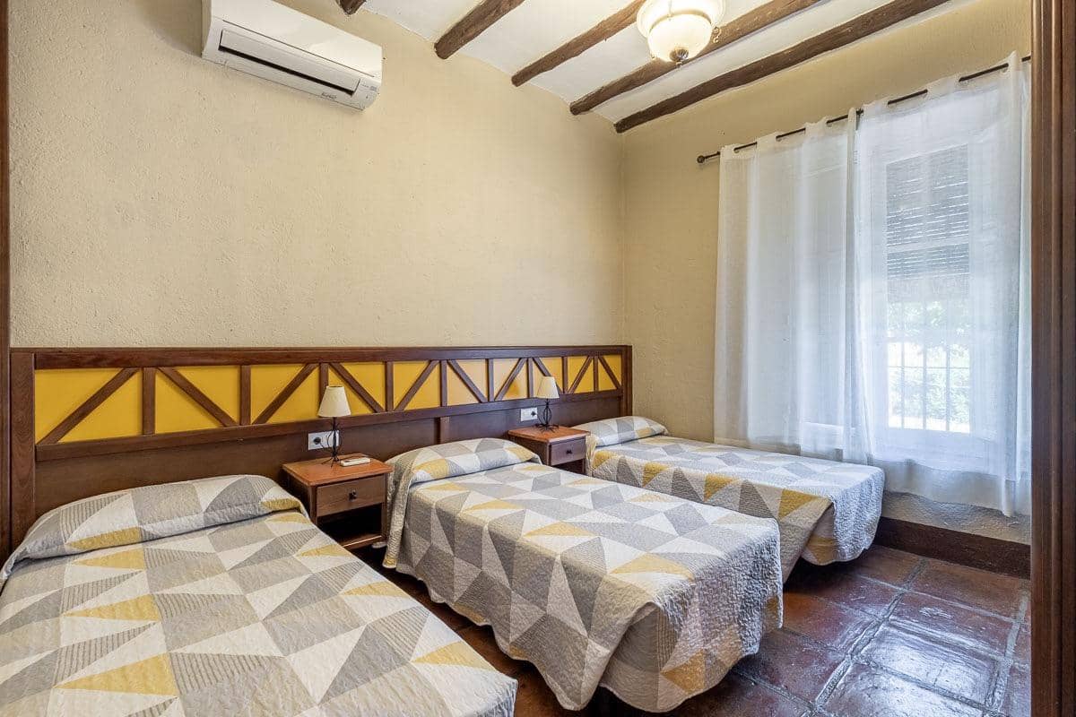 5 Zimmer Villa zu verkaufen in Illora mit Pool Garage - 650.000 € (Ref: 10098470)