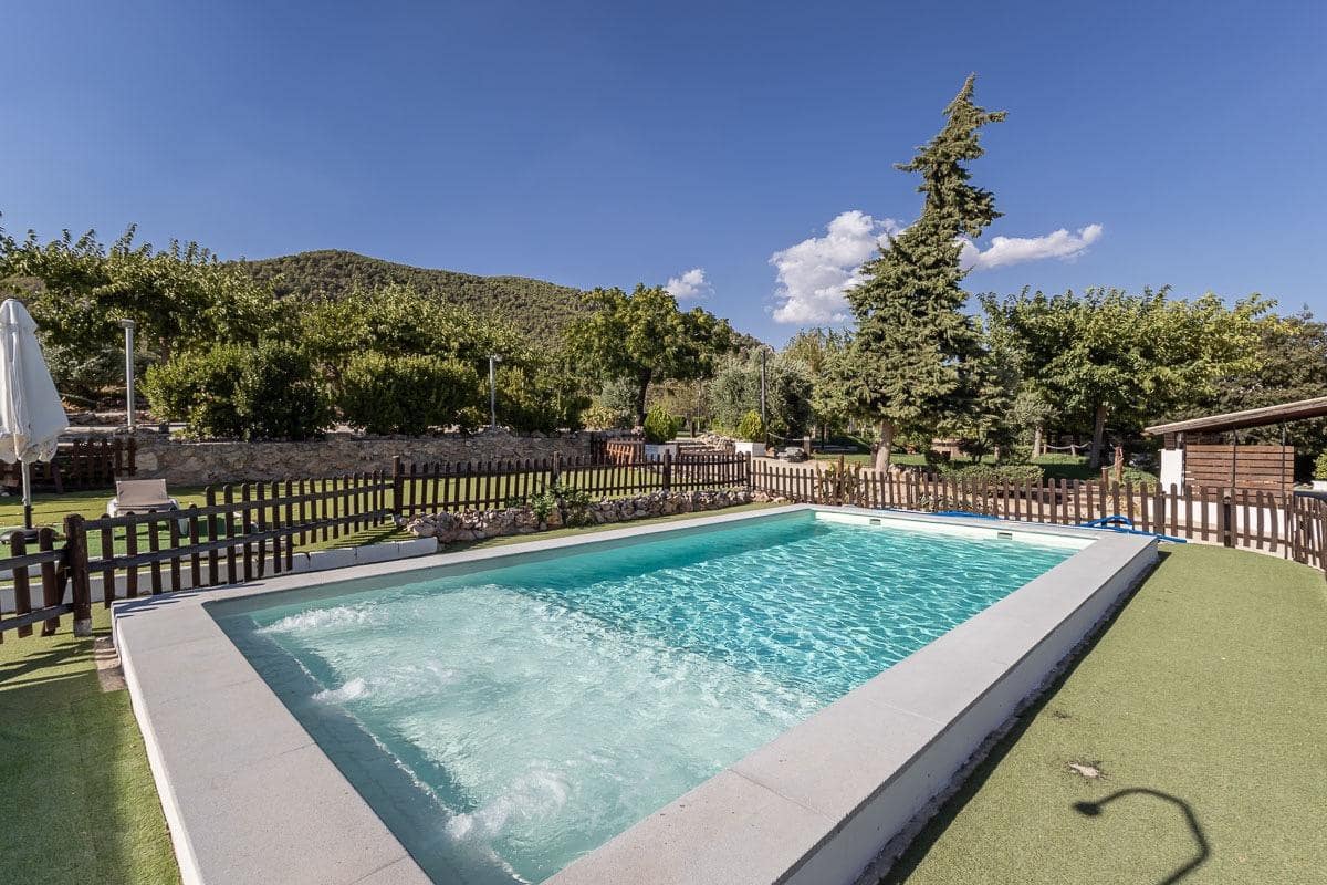 5 Zimmer Villa zu verkaufen in Illora mit Pool Garage - 650.000 € (Ref: 10098470)