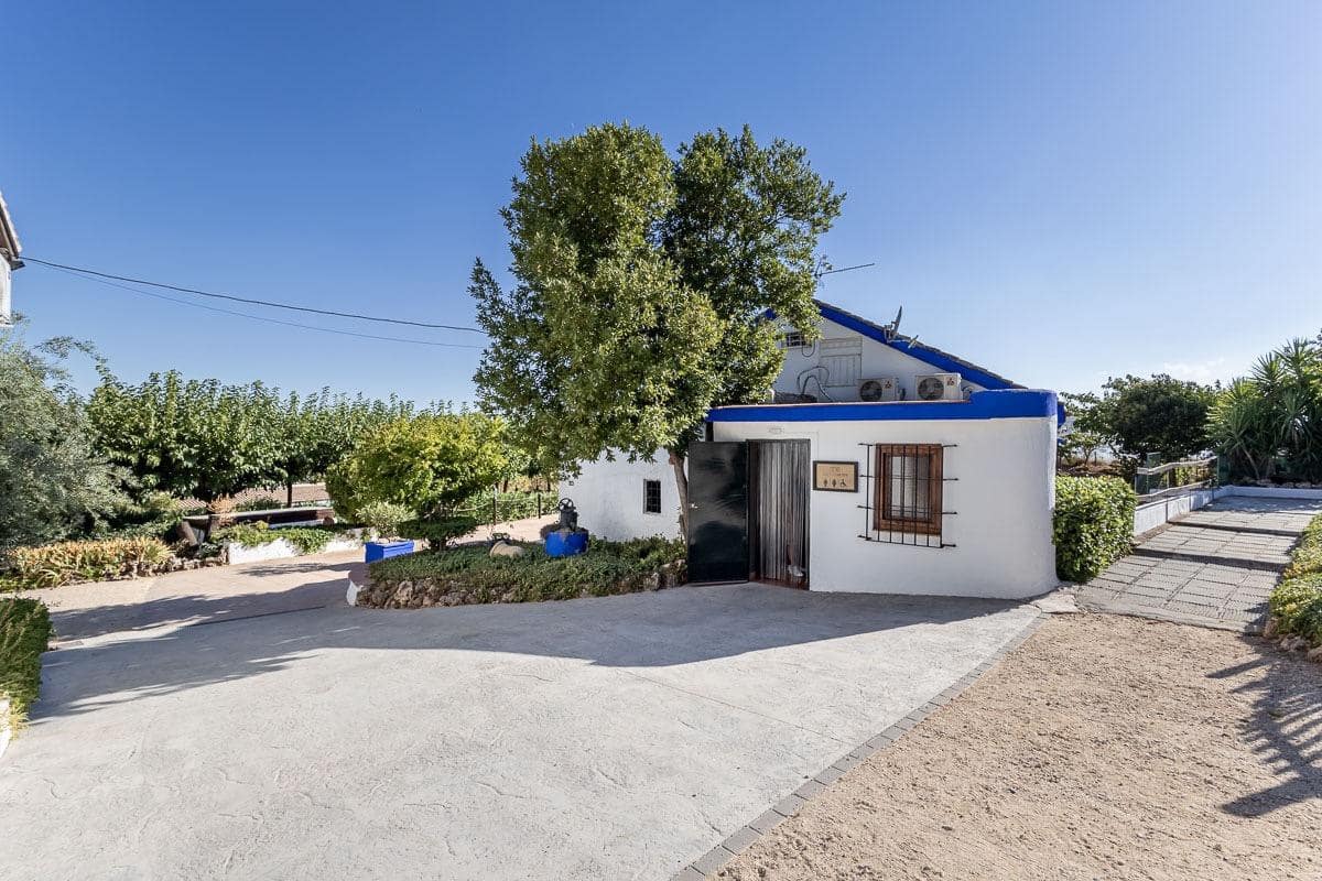 5 Zimmer Villa zu verkaufen in Illora mit Pool Garage - 650.000 € (Ref: 10098470)