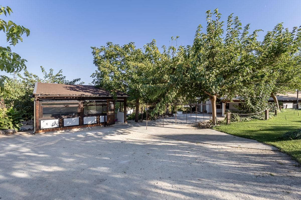 5 Zimmer Villa zu verkaufen in Illora mit Pool Garage - 650.000 € (Ref: 10098470)