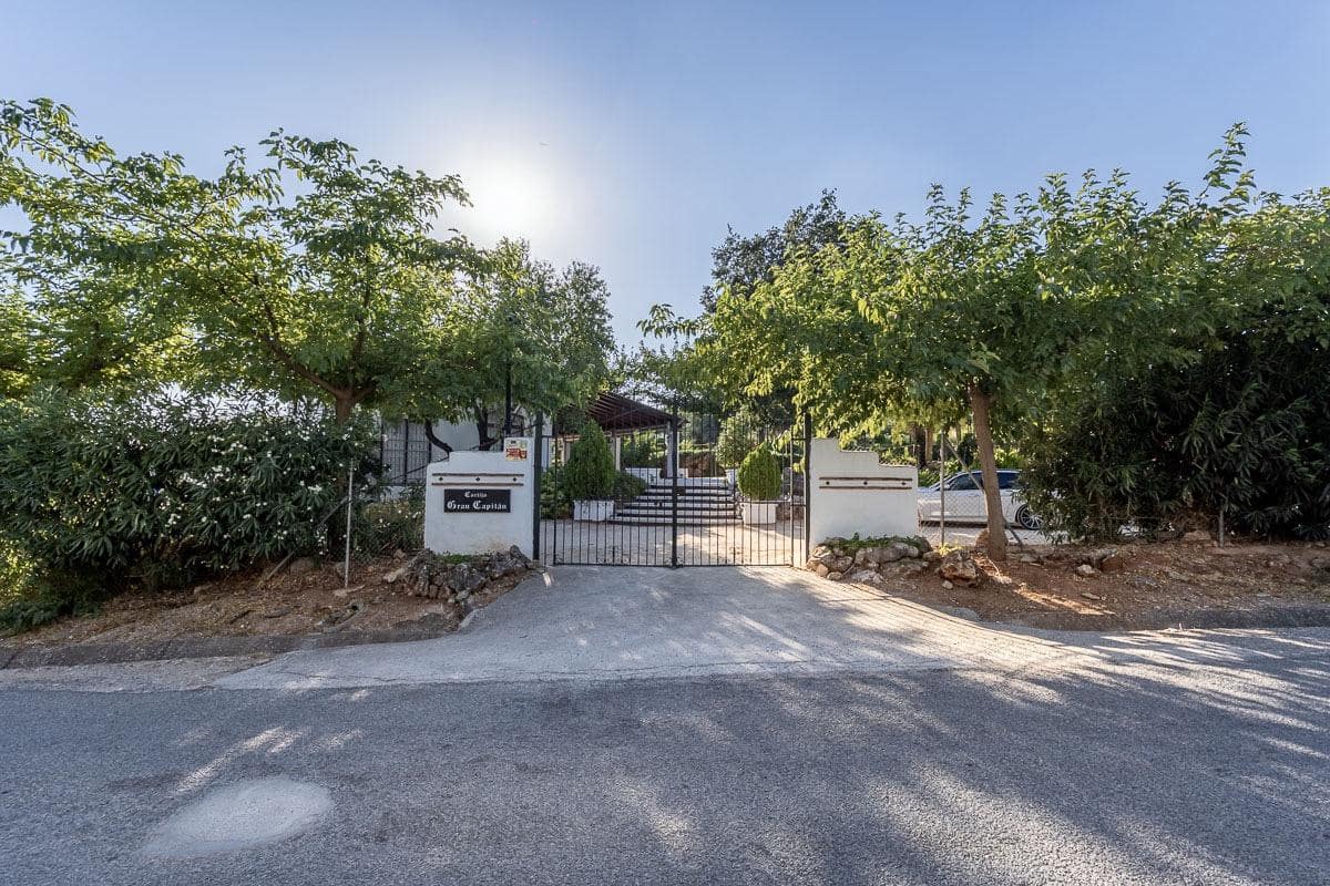 5 Zimmer Villa zu verkaufen in Illora mit Pool Garage - 650.000 € (Ref: 10098470)
