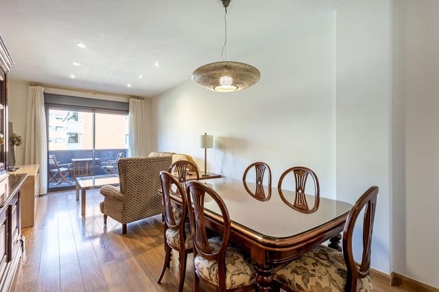 3 quarto Apartamento para venda em Granada cidade com piscina garagem - 498 000 € (Ref: 10098471)