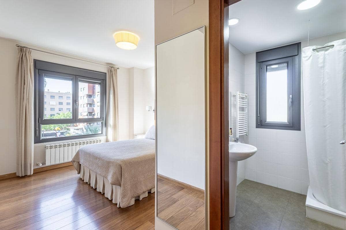3 quarto Apartamento para venda em Granada cidade com piscina garagem - 498 000 € (Ref: 10098471)