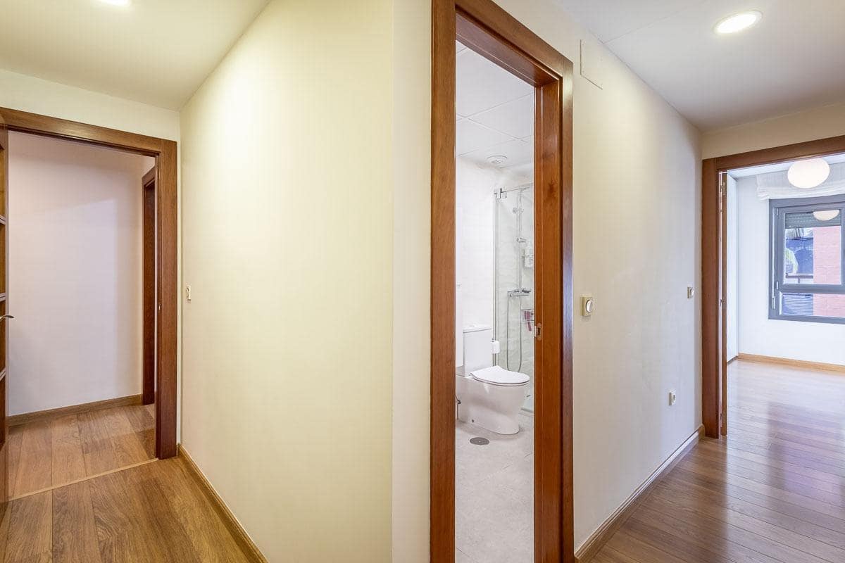 3 quarto Apartamento para venda em Granada cidade com piscina garagem - 498 000 € (Ref: 10098471)