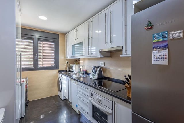 3 quarto Apartamento para venda em Granada cidade com piscina garagem - 498 000 € (Ref: 10098471)