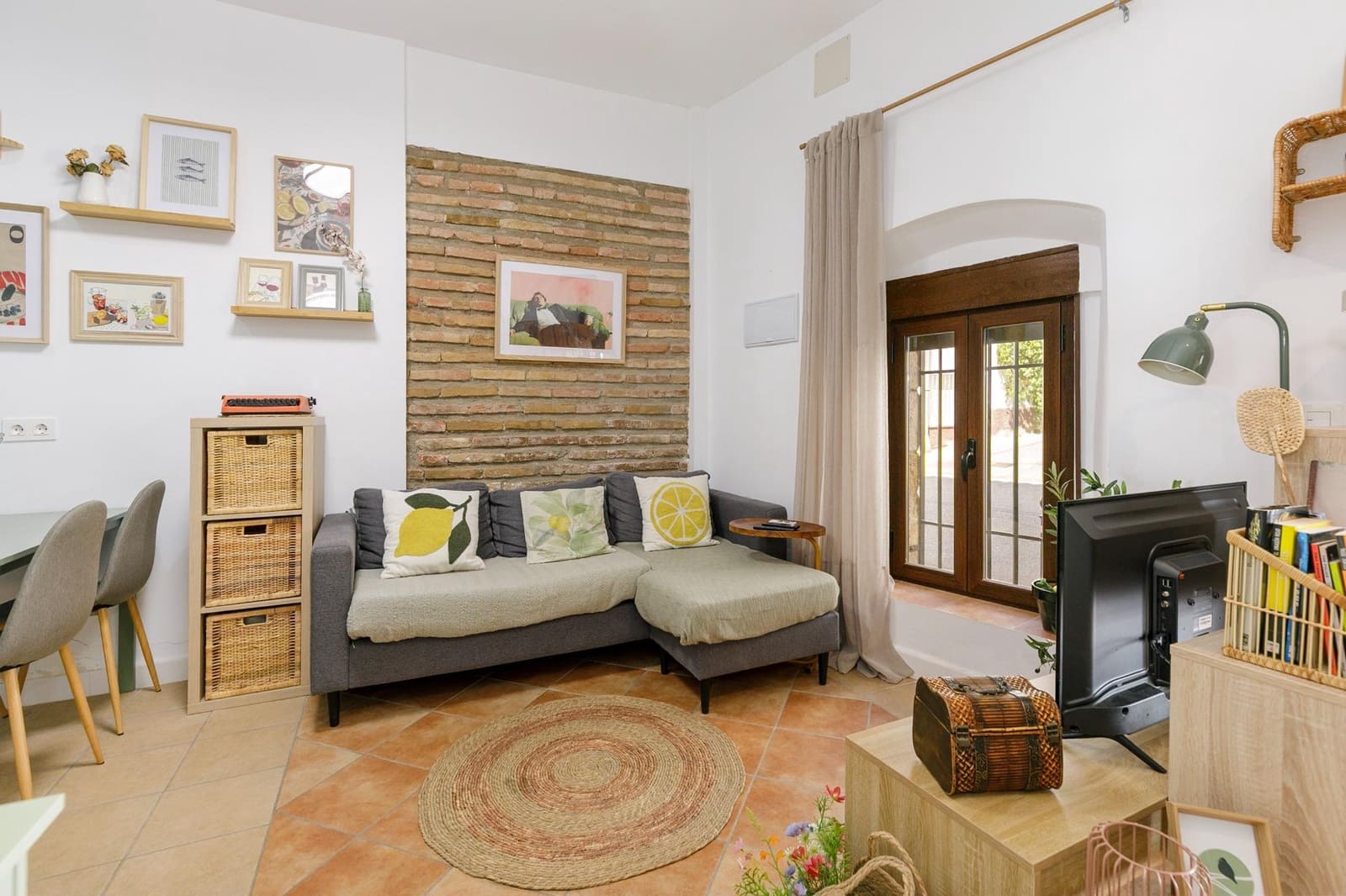 2 bedroom Terraced Villa for sale in Lecrin - € 130,000 (Ref: 10109756)
