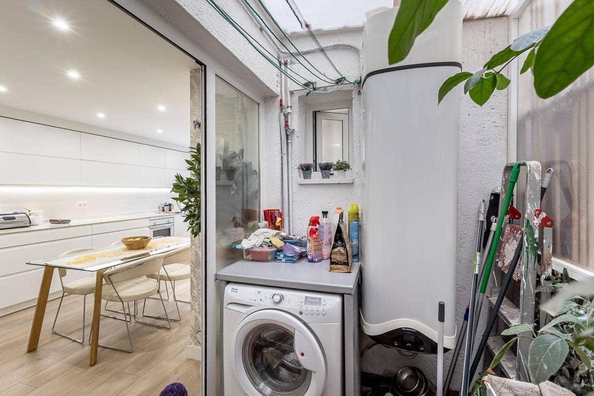 5 sovrum Lägenhet till salu i Granada stad med pool garage - 849 000 € (Ref: 10109757)