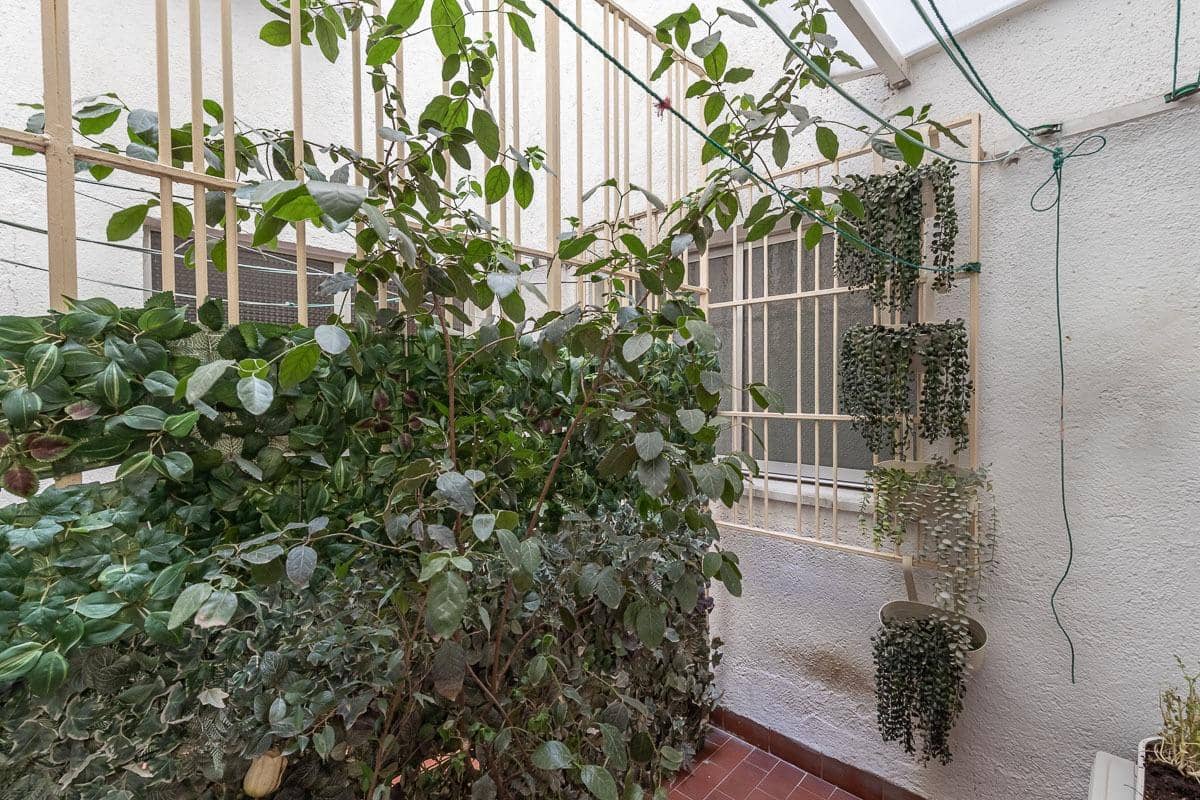 5 sovrum Lägenhet till salu i Granada stad med pool garage - 849 000 € (Ref: 10109757)