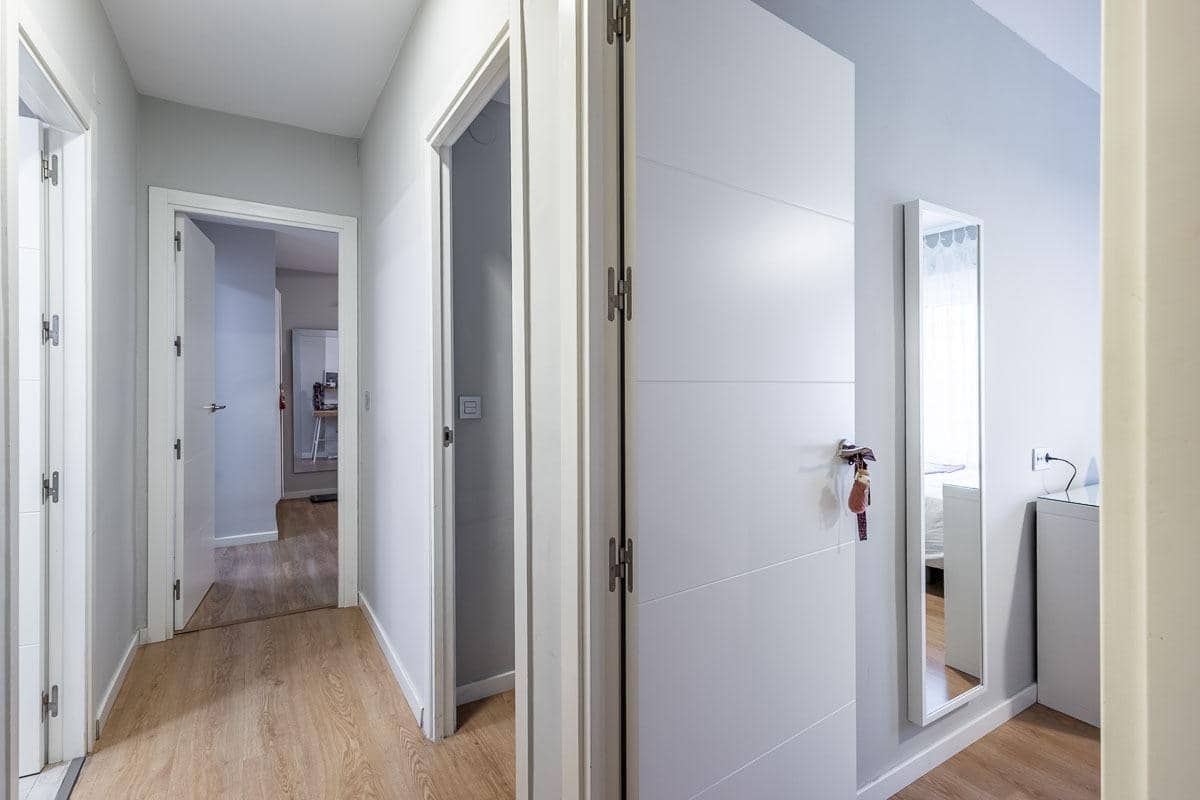 5 sovrum Lägenhet till salu i Granada stad med pool garage - 849 000 € (Ref: 10109757)
