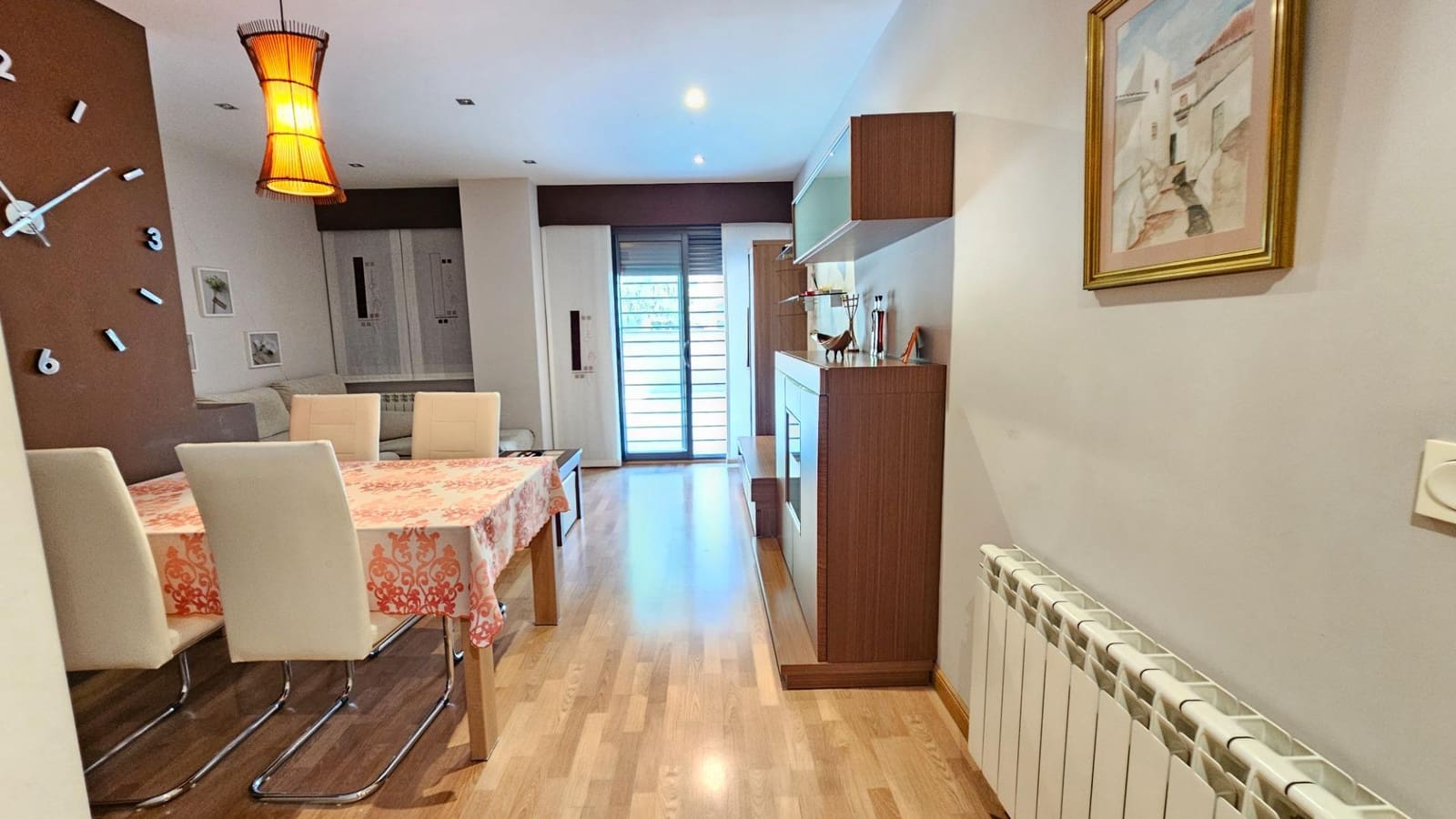 2 soverom Leilighet til leie i Granada by med svømmebasseng garasje - € 1 050 (Ref: 10129564)