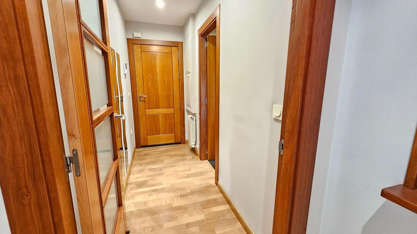 2 soverom Leilighet til leie i Granada by med svømmebasseng garasje - € 1 050 (Ref: 10129564)