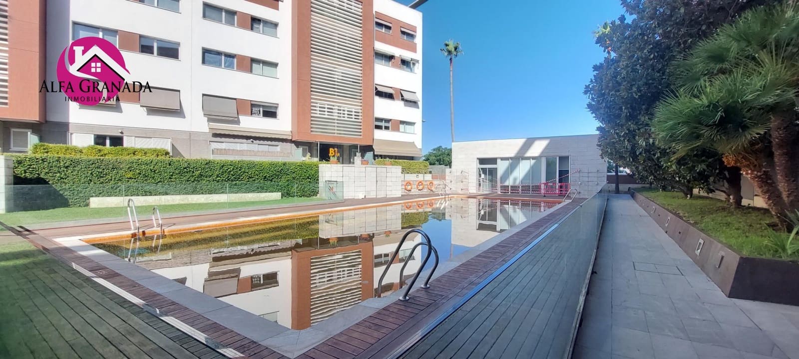1 soverom Leilighet til leie i Granada by med svømmebasseng garasje - € 750 (Ref: 10147190)