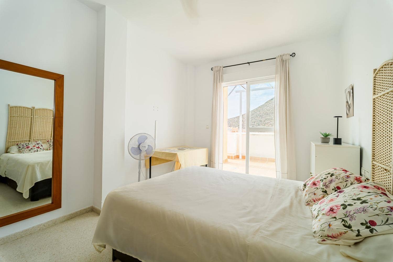 2 bedroom Flat for sale in Castell de Ferro - € 225,000 (Ref: 10148873)