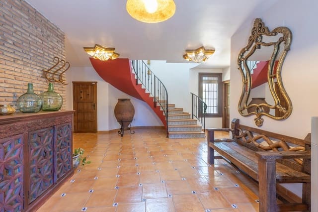 4 soveværelse Villa til salg i Vegas del Genil med swimmingpool garage - € 429.000 (Ref: 10161553)