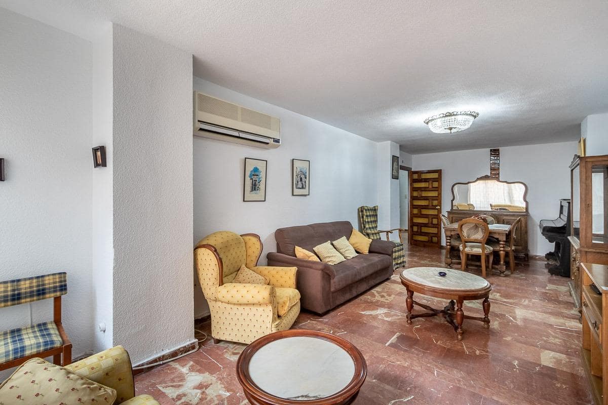4 soverom Leilighet til salgs i Granada by med garasje - € 440 000 (Ref: 10185009)