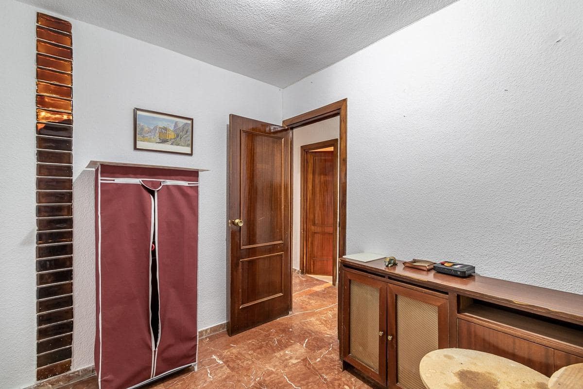 4 soverom Leilighet til salgs i Granada by med garasje - € 440 000 (Ref: 10185009)