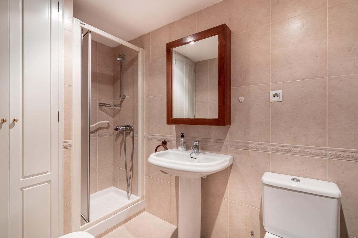 4 soverom Leilighet til salgs i Granada by med garasje - € 440 000 (Ref: 10185009)