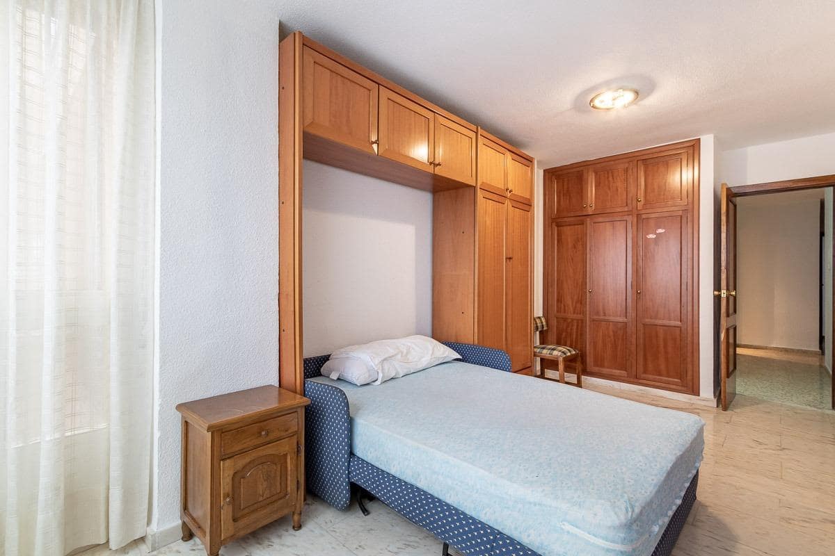 4 soverom Leilighet til salgs i Granada by med garasje - € 440 000 (Ref: 10185009)