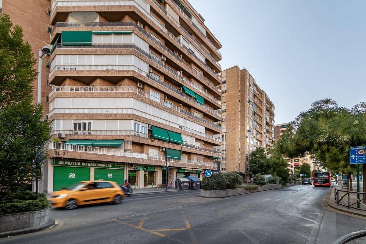 4 soverom Leilighet til salgs i Granada by med garasje - € 440 000 (Ref: 10185009)
