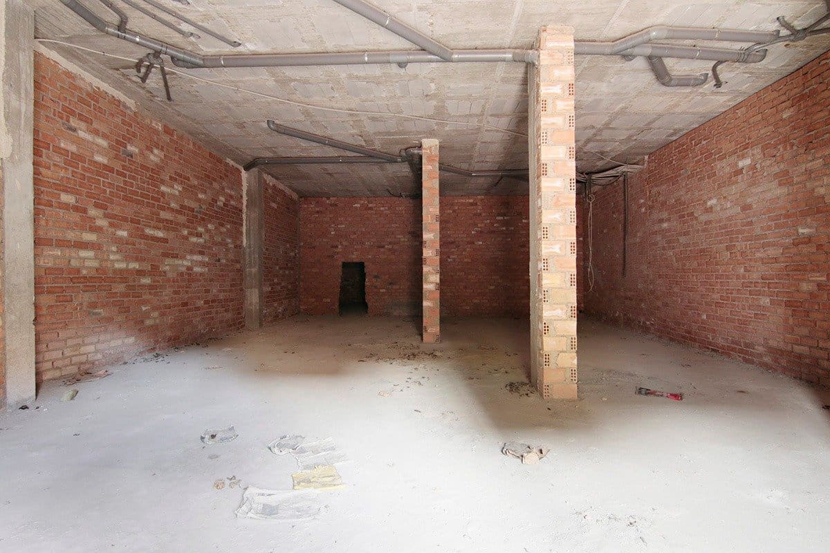 Commercial for sale in Armilla - € 110,000 (Ref: 6863909)