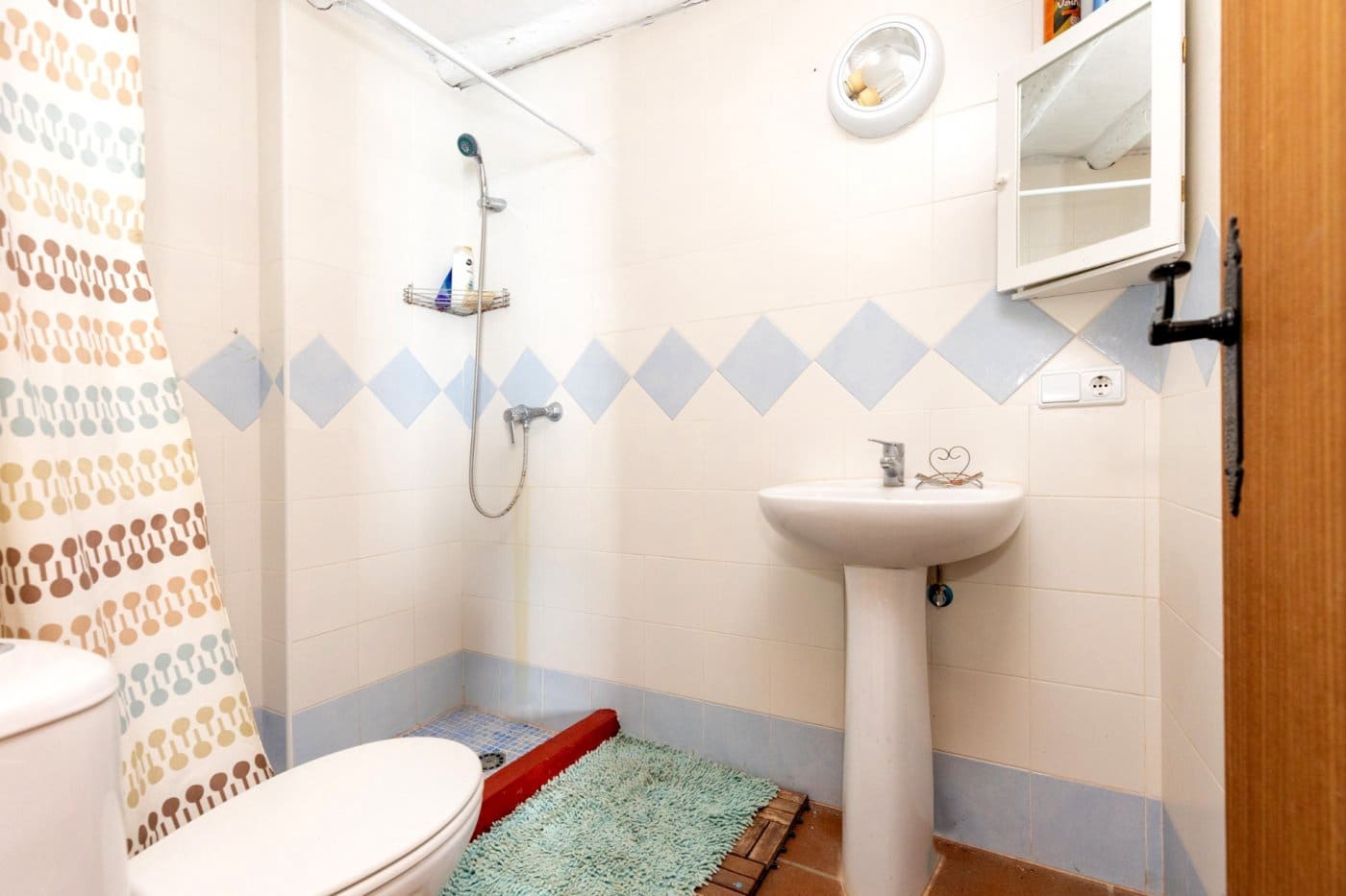 4 soveværelse Byhus til salg i Cortes de Baza med swimmingpool - € 155.000 (Ref: 6863935)