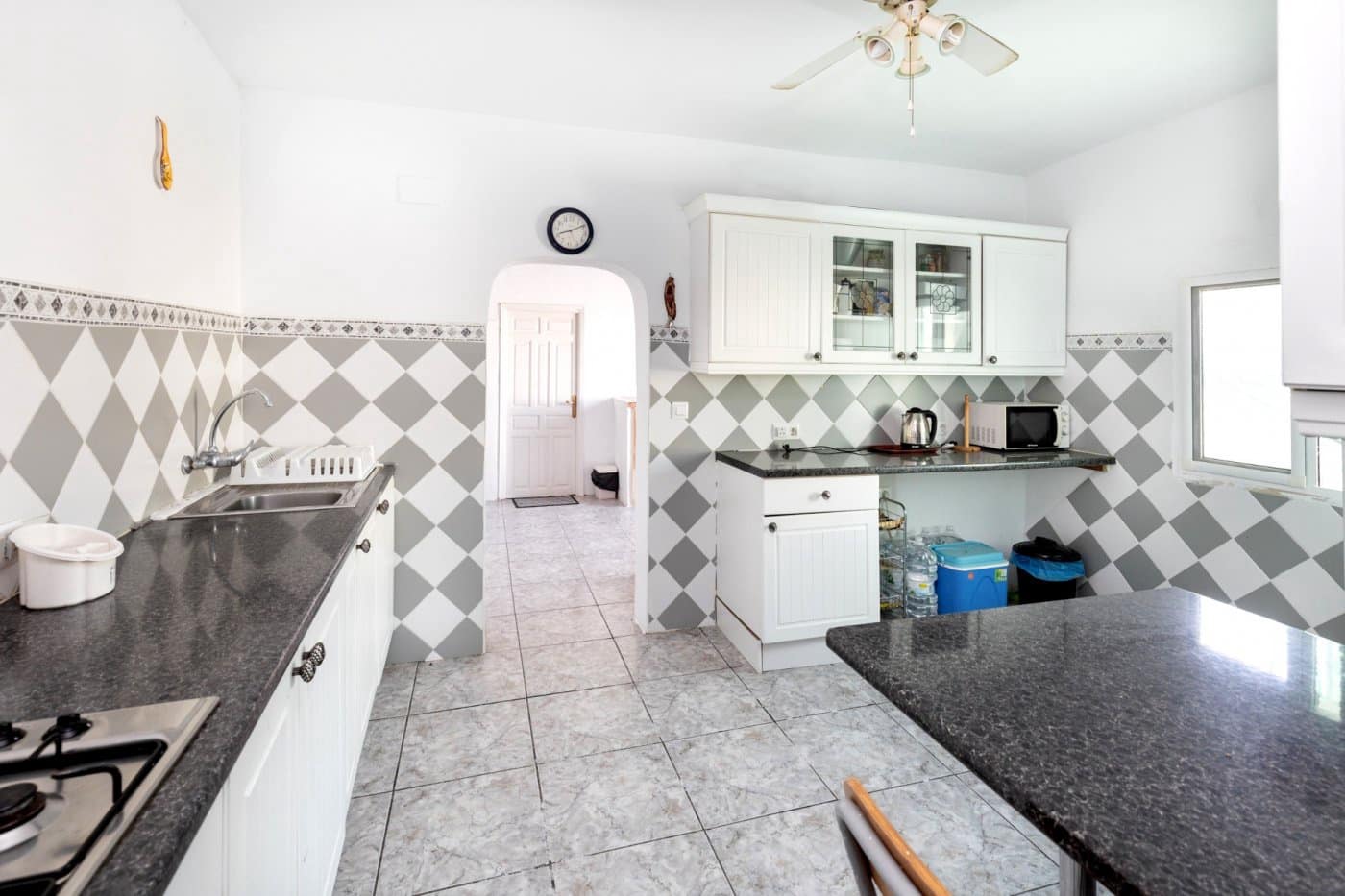 4 soveværelse Byhus til salg i Cortes de Baza med swimmingpool - € 155.000 (Ref: 6863935)