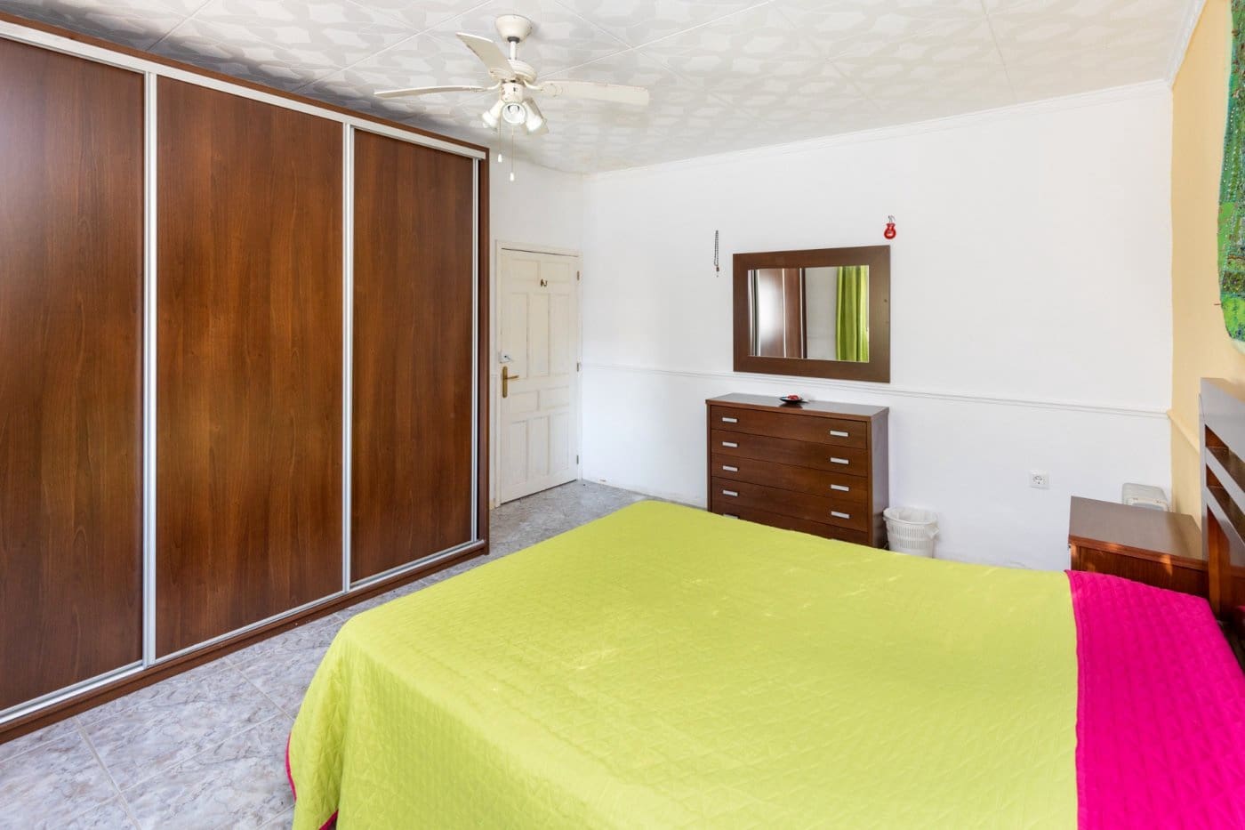 4 soveværelse Byhus til salg i Cortes de Baza med swimmingpool - € 155.000 (Ref: 6863935)