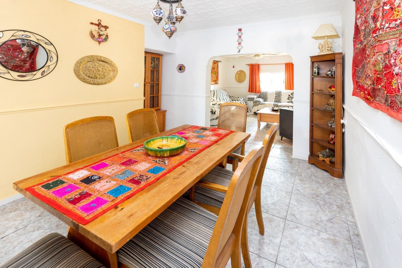 4 soveværelse Byhus til salg i Cortes de Baza med swimmingpool - € 155.000 (Ref: 6863935)