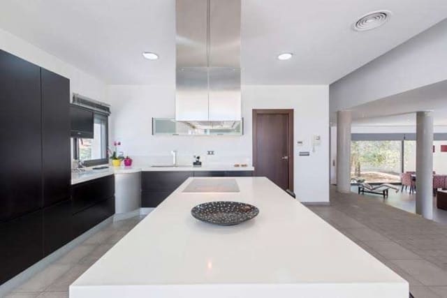 5 soveværelse Villa til salg i Gójar med swimmingpool garage - € 950.000 (Ref: 6863949)