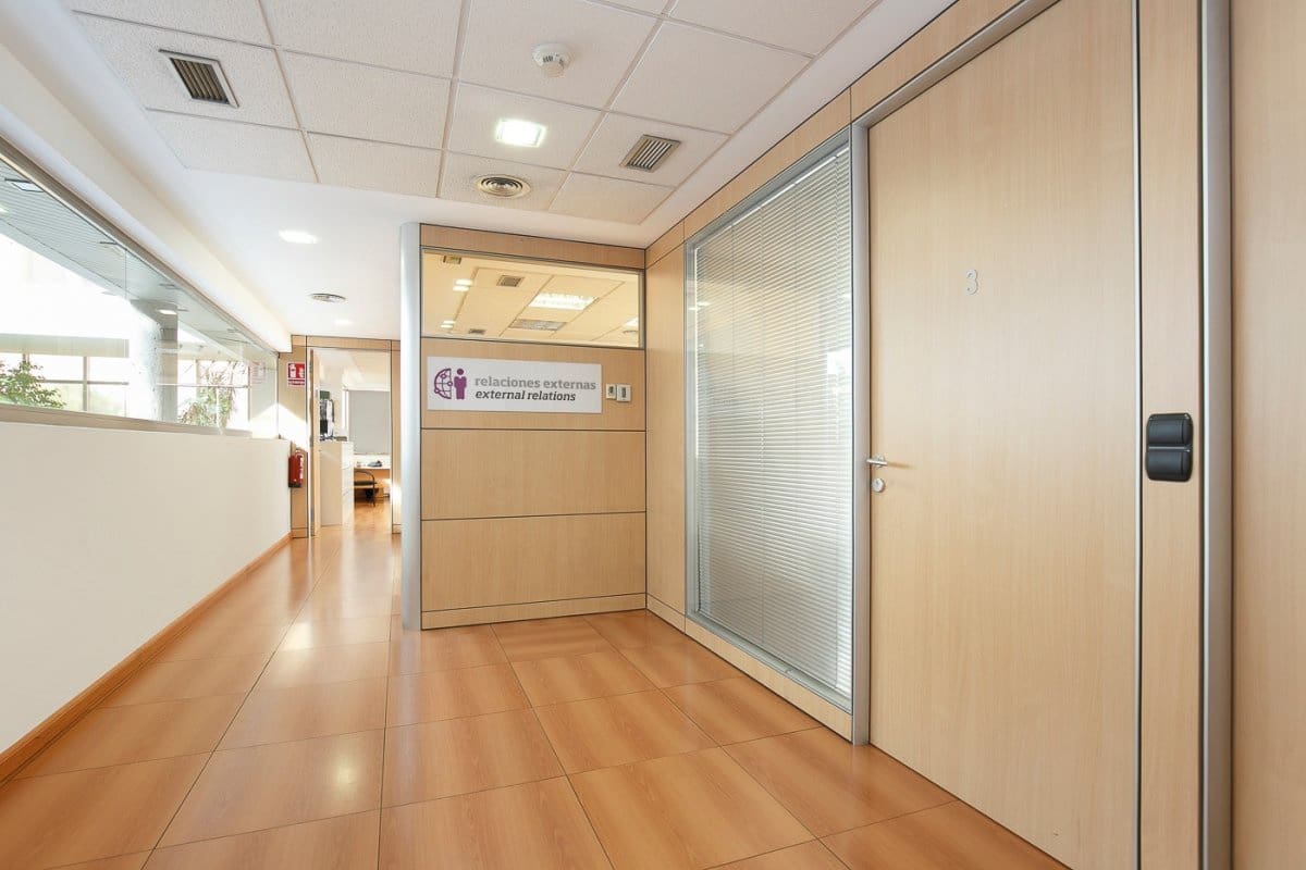 Erhverv til salg i Granada by med garage - € 1.800.000 (Ref: 6864053)