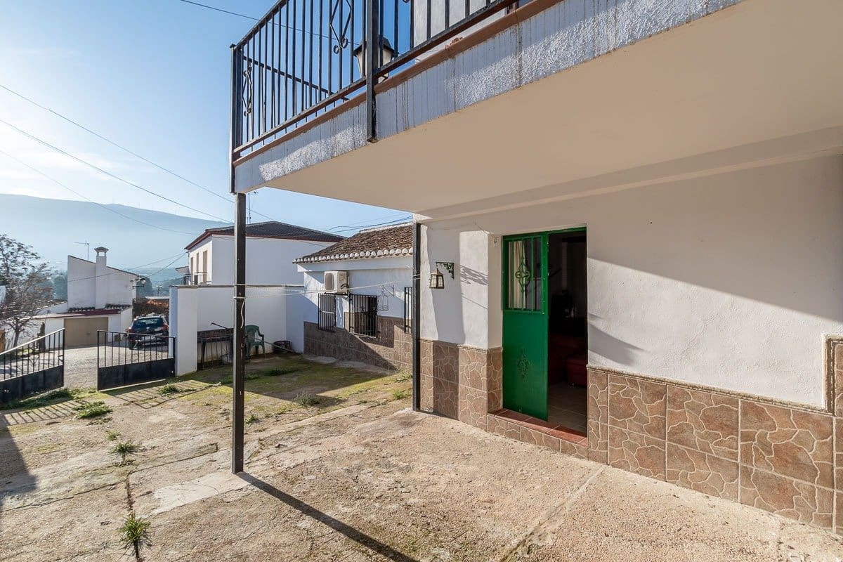 4 soveværelse Villa til salg i Loja - € 159.000 (Ref: 7309839)