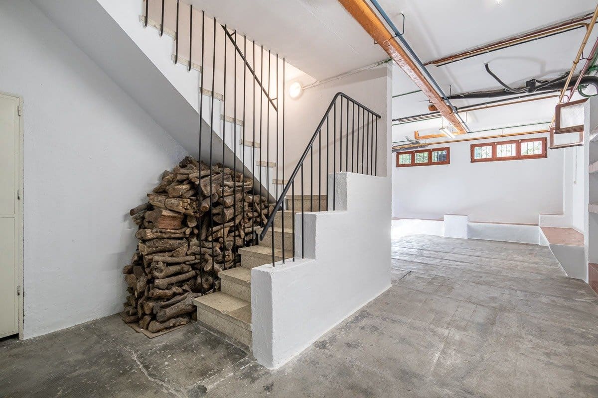 5 soveværelse Villa til salg i Granada by med swimmingpool garage - € 975.000 (Ref: 7344751)