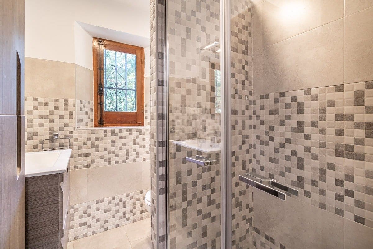 5 soveværelse Villa til salg i Granada by med swimmingpool garage - € 975.000 (Ref: 7344751)