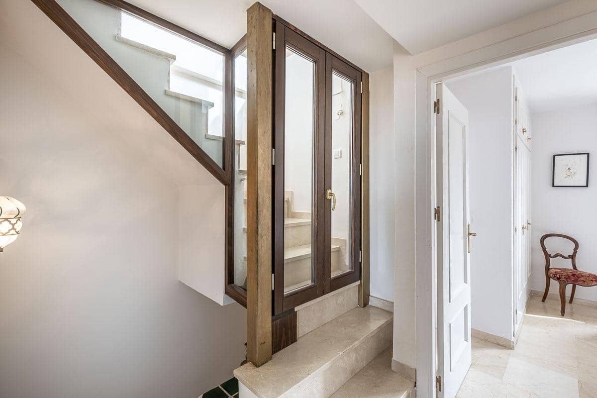 3 makuuhuone Rivitalo myytävänä paikassa Granada kaupunki mukana uima-altaan 
autotalli - 315 000 € (Ref: 7410291)