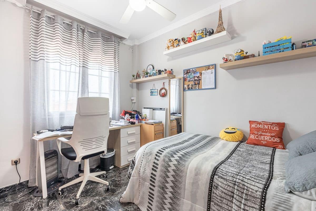 4 Zimmer Haus zu verkaufen in Las Gabias mit Garage - 179.000 € (Ref: 7451193)