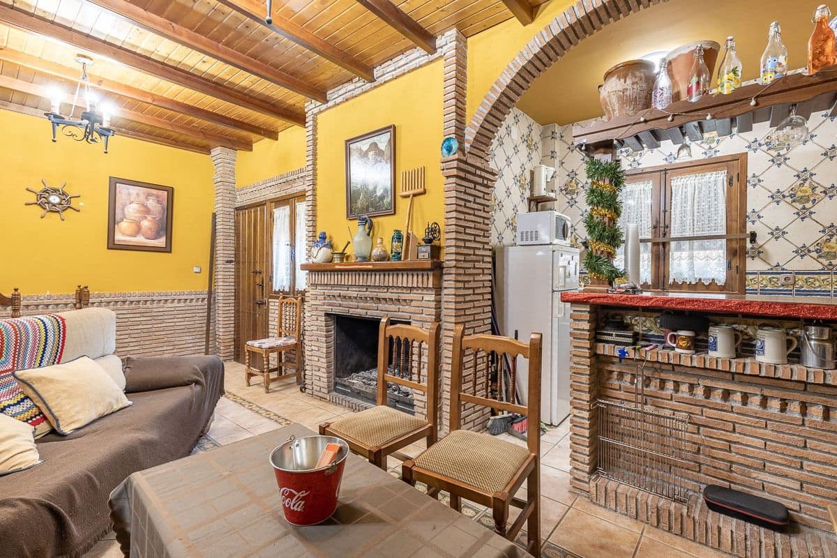 4 Zimmer Haus zu verkaufen in Las Gabias mit Garage - 179.000 € (Ref: 7451193)