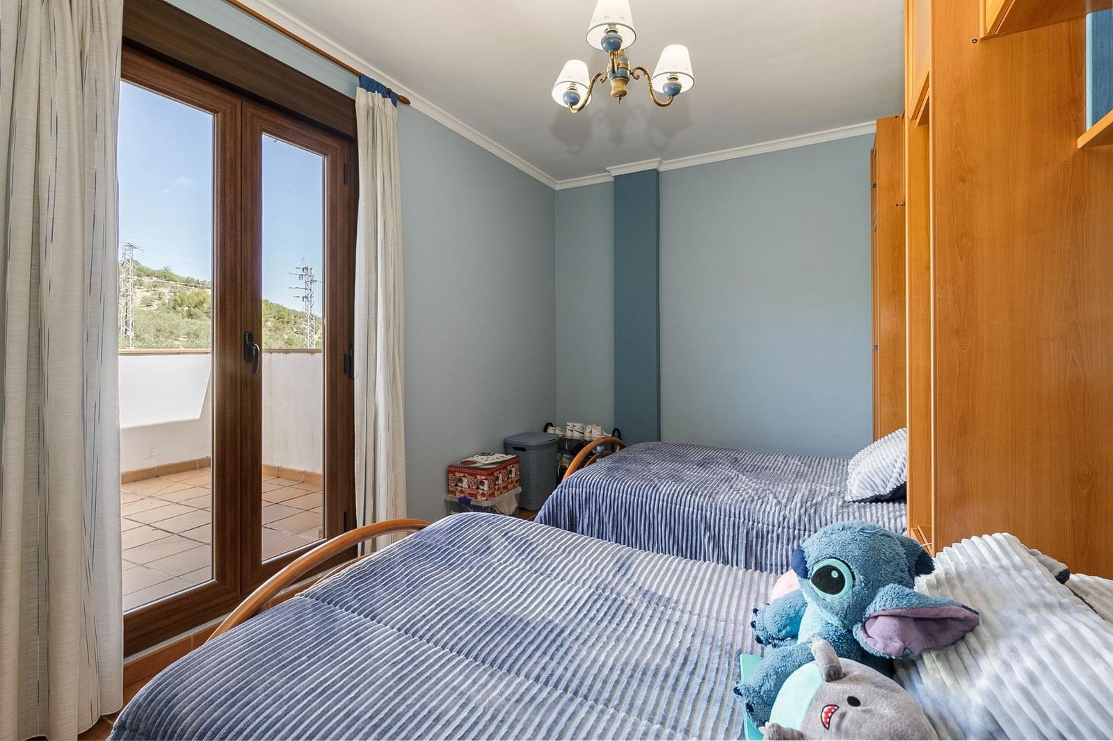 5 soveværelse Finca/Landehus til salg i Montefrio med swimmingpool garage - € 790.000 (Ref: 7520584)